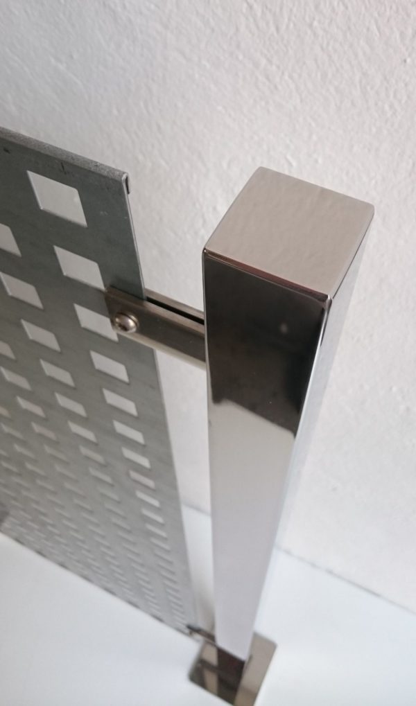 Poste para puerta