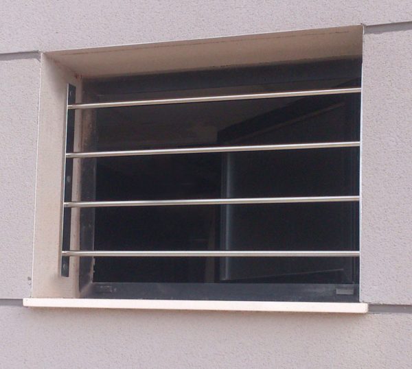 Reja extensible