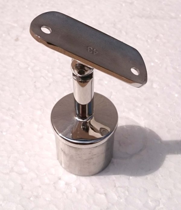 Soporte articulado pasamanos Ø43