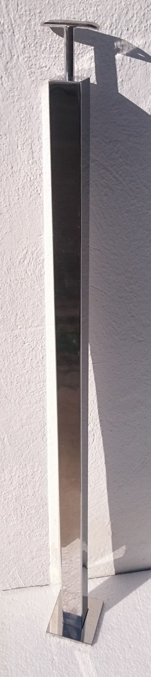 Poste 40x40 con soporte para pasamanos de Ø43 mm