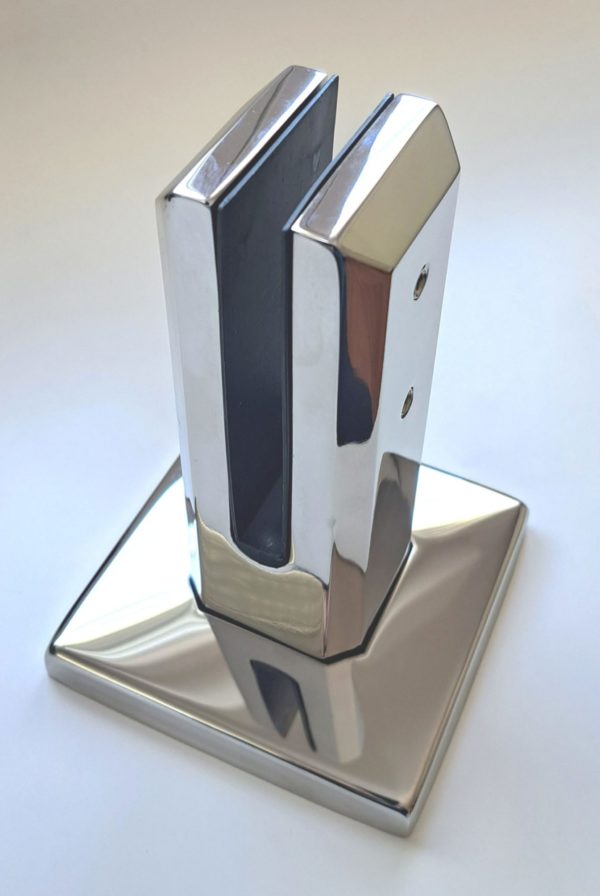 Pinza cuadrada al suelo