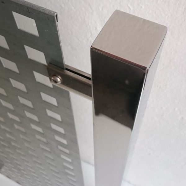 Poste para puerta